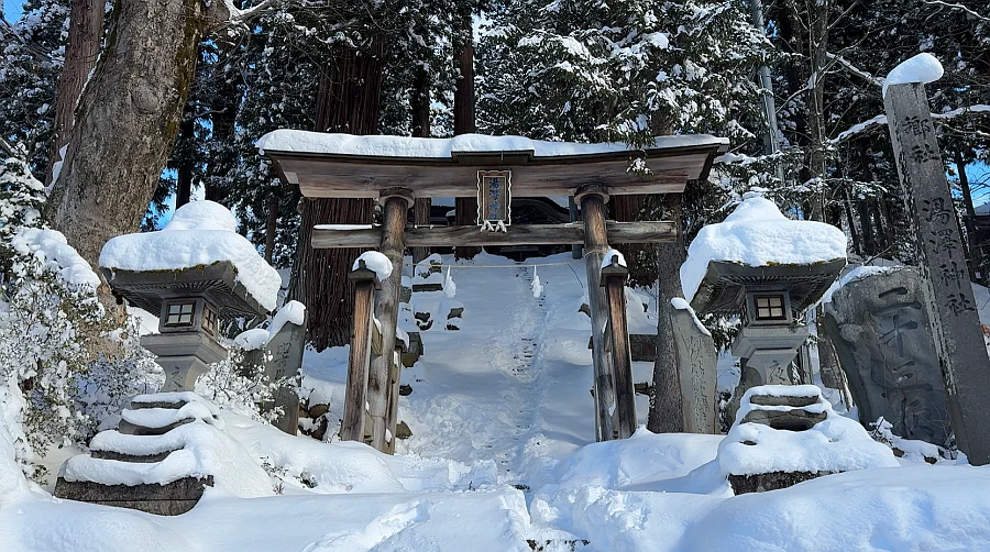 Winter Magic in Nagano: A Train Journey to Nozawa Onsen